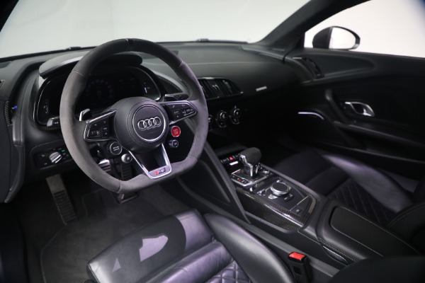 Used 2020 Audi R8 5.2 quattro V10 performance for sale $213,900 at Maserati of Greenwich in Greenwich CT 06830 23