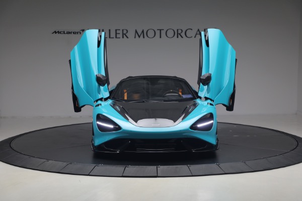 Used 2022 McLaren 765LT Spider for sale $599,900 at Maserati of Greenwich in Greenwich CT 06830 13