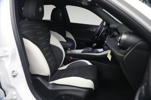 New 2026 Alfa Romeo Tonale Sport Speciale for sale $49,190 at Maserati of Greenwich in Greenwich CT 06830 16