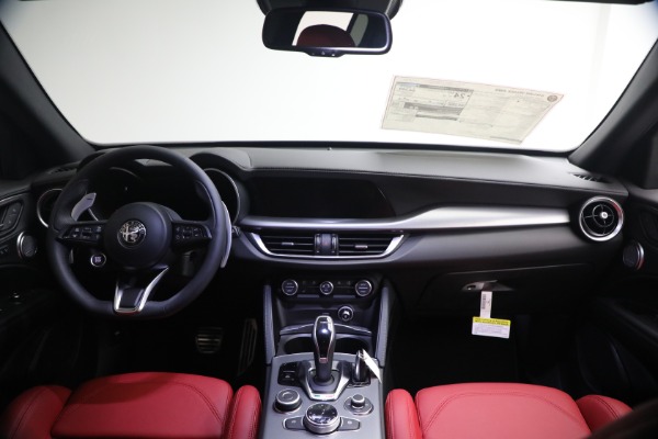 New 2026 Alfa Romeo Stelvio Veloce for sale $62,715 at Maserati of Greenwich in Greenwich CT 06830 21