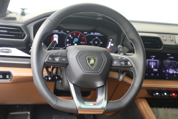 Used 2025 Lamborghini Urus SE for sale $305,900 at Maserati of Greenwich in Greenwich CT 06830 25