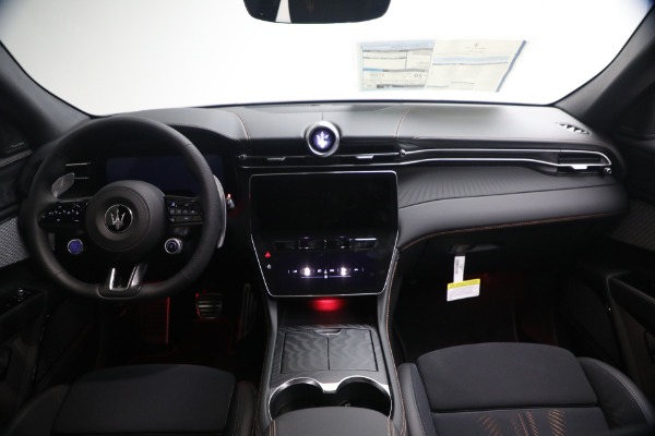 New 2026 Maserati Grecale Modena V6 for sale $96,825 at Maserati of Greenwich in Greenwich CT 06830 21
