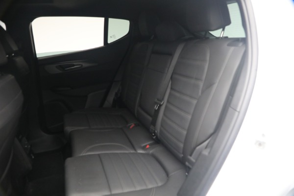 Used 2024 Alfa Romeo Tonale Hybrid Ti for sale $26,900 at Maserati of Greenwich in Greenwich CT 06830 20