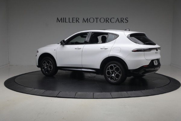 Used 2024 Alfa Romeo Tonale Hybrid Ti for sale $26,900 at Maserati of Greenwich in Greenwich CT 06830 3