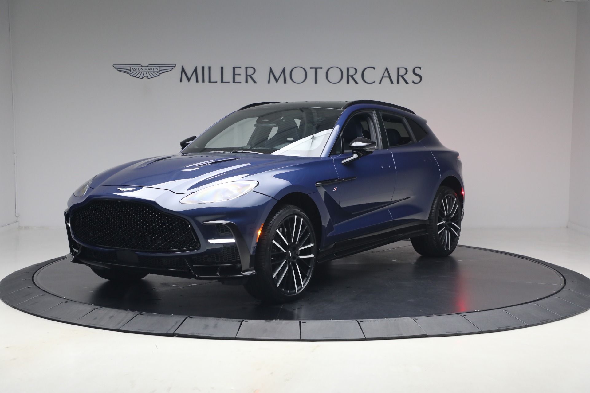 New 2026 Aston Martin DBX S for sale $350,500 at Maserati of Greenwich in Greenwich CT 06830 1