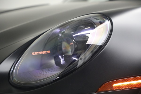 Used 2021 Porsche 911 Turbo S for sale $239,900 at Maserati of Greenwich in Greenwich CT 06830 25