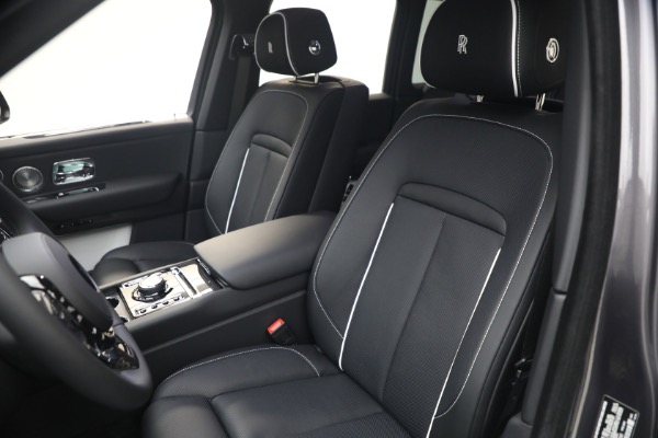 New 2027 Rolls-Royce Black Badge Cullinan for sale $576,350 at Maserati of Greenwich in Greenwich CT 06830 18