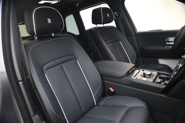 New 2027 Rolls-Royce Black Badge Cullinan for sale $576,350 at Maserati of Greenwich in Greenwich CT 06830 19