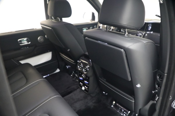 New 2027 Rolls-Royce Black Badge Cullinan for sale $576,350 at Maserati of Greenwich in Greenwich CT 06830 24