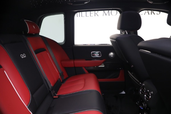 New 2027 Rolls-Royce Black Badge Cullinan for sale $588,050 at Maserati of Greenwich in Greenwich CT 06830 22