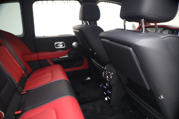 New 2027 Rolls-Royce Black Badge Cullinan for sale $588,050 at Maserati of Greenwich in Greenwich CT 06830 23