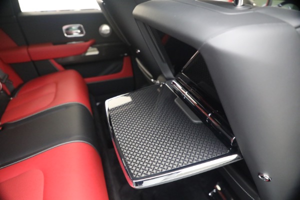 New 2027 Rolls-Royce Black Badge Cullinan for sale $588,050 at Maserati of Greenwich in Greenwich CT 06830 24