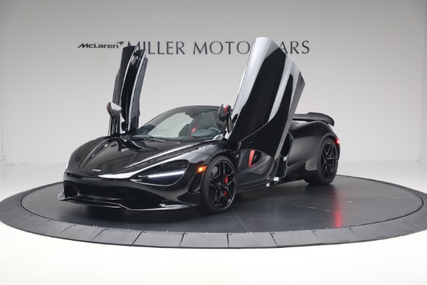 New 2027 McLaren 750S Spider Performance for sale $468,650 at Maserati of Greenwich in Greenwich CT 06830 14