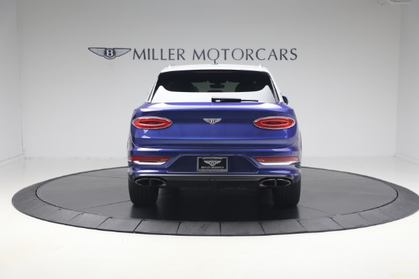 Used 2022 Bentley Bentayga V8 for sale $129,900 at Maserati of Greenwich in Greenwich CT 06830 6