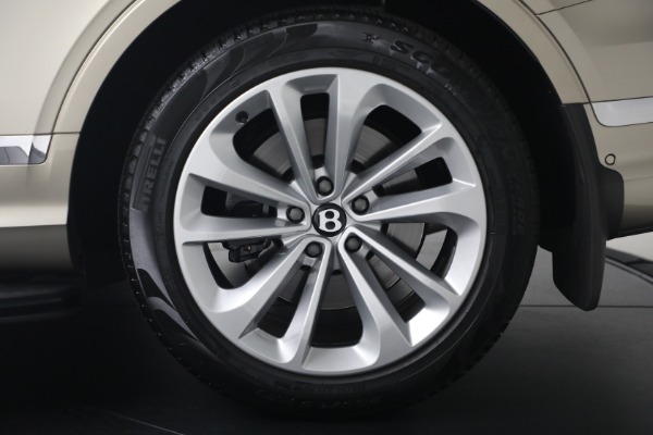 Used 2021 Bentley Bentayga V8 for sale $119,900 at Maserati of Greenwich in Greenwich CT 06830 15