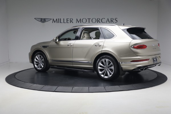 Used 2021 Bentley Bentayga V8 for sale $119,900 at Maserati of Greenwich in Greenwich CT 06830 4