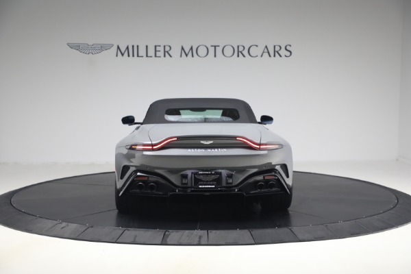New 2026 Aston Martin Vantage Roadster for sale $263,400 at Maserati of Greenwich in Greenwich CT 06830 18