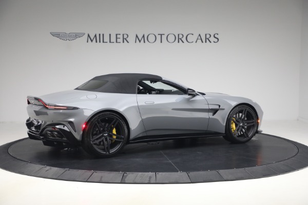 New 2026 Aston Martin Vantage Roadster for sale $263,400 at Maserati of Greenwich in Greenwich CT 06830 20