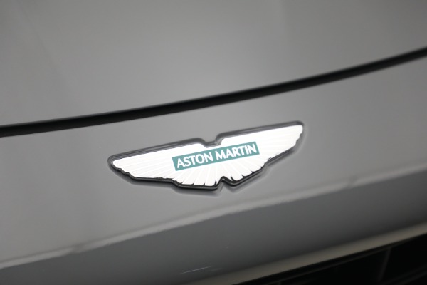 New 2026 Aston Martin Vantage Roadster for sale $263,400 at Maserati of Greenwich in Greenwich CT 06830 25