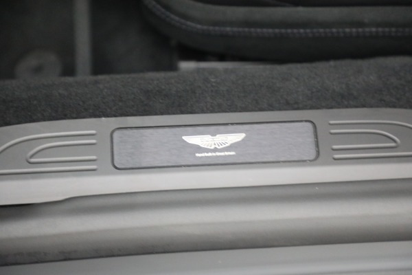 New 2026 Aston Martin Vantage Roadster for sale $263,400 at Maserati of Greenwich in Greenwich CT 06830 27
