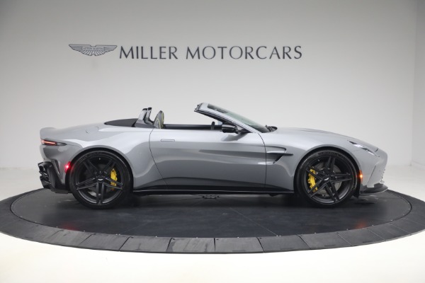 New 2026 Aston Martin Vantage Roadster for sale $263,400 at Maserati of Greenwich in Greenwich CT 06830 9