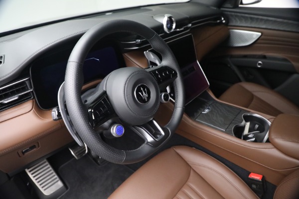 New 2026 Maserati Grecale Modena V6 for sale Call for price at Maserati of Greenwich in Greenwich CT 06830 15