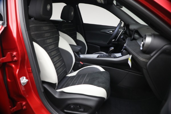 New 2026 Alfa Romeo Tonale Sport Speciale for sale $49,135 at Maserati of Greenwich in Greenwich CT 06830 16