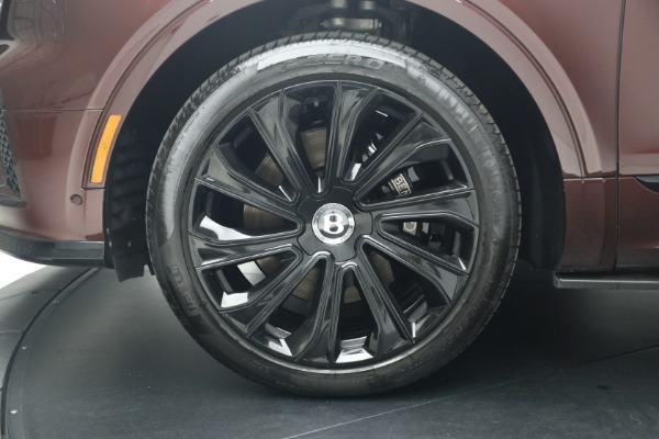 Used 2024 Bentley Bentayga EWB Mulliner V8 for sale $224,900 at Maserati of Greenwich in Greenwich CT 06830 14