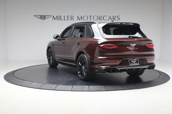 Used 2024 Bentley Bentayga EWB Mulliner V8 for sale $224,900 at Maserati of Greenwich in Greenwich CT 06830 5