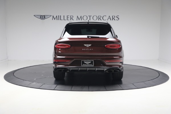 Used 2024 Bentley Bentayga EWB Mulliner V8 for sale $224,900 at Maserati of Greenwich in Greenwich CT 06830 6