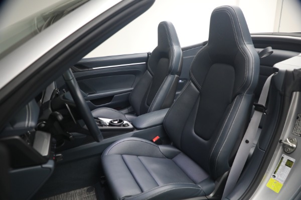Used 2024 Porsche 911 Carrera GTS for sale $183,900 at Maserati of Greenwich in Greenwich CT 06830 14
