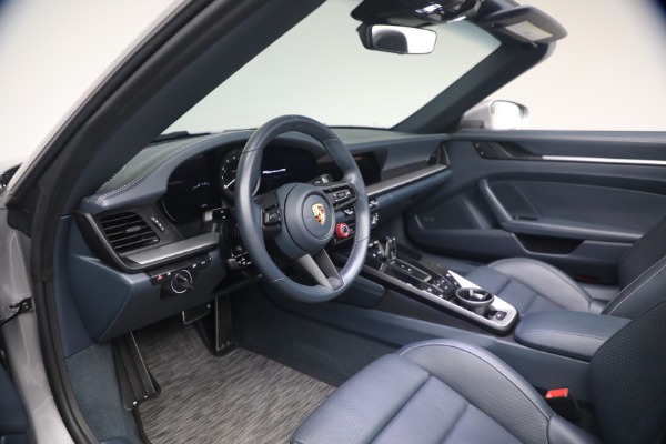 Used 2024 Porsche 911 Carrera GTS for sale $183,900 at Maserati of Greenwich in Greenwich CT 06830 15