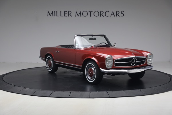Used 1968 Mercedes-Benz 280SL for sale $229,900 at Maserati of Greenwich in Greenwich CT 06830 11