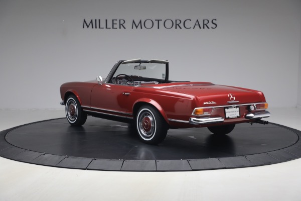 Used 1968 Mercedes-Benz 280SL for sale $229,900 at Maserati of Greenwich in Greenwich CT 06830 5