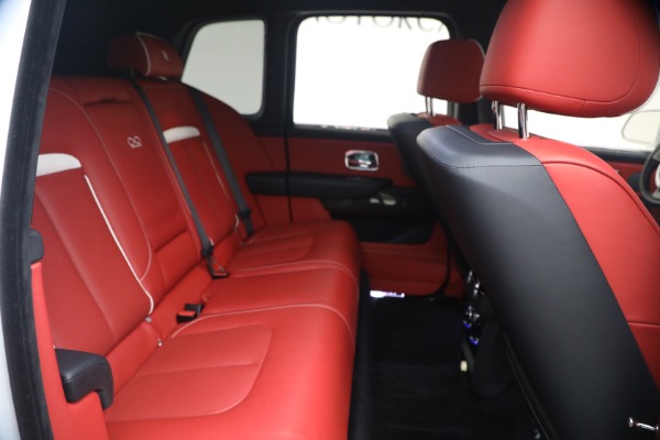 Used 2021 Rolls-Royce Black Badge Cullinan for sale $289,900 at Maserati of Greenwich in Greenwich CT 06830 25