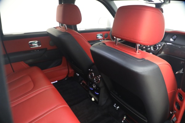 Used 2021 Rolls-Royce Black Badge Cullinan for sale $289,900 at Maserati of Greenwich in Greenwich CT 06830 26