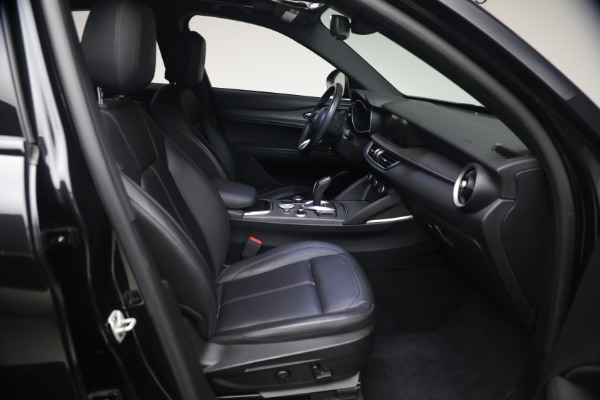 Used 2022 Alfa Romeo Stelvio TI for sale $27,900 at Maserati of Greenwich in Greenwich CT 06830 16