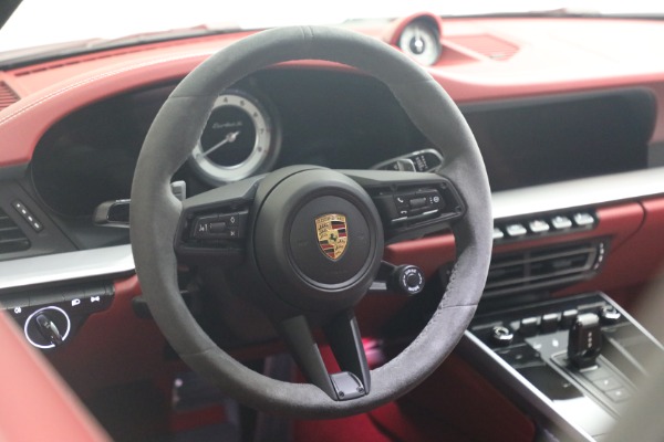 Used 2022 Porsche 911 Turbo S for sale $242,900 at Maserati of Greenwich in Greenwich CT 06830 21