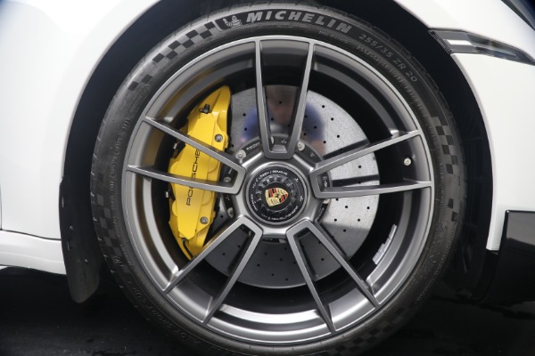 Used 2022 Porsche 911 Turbo S for sale $242,900 at Maserati of Greenwich in Greenwich CT 06830 27