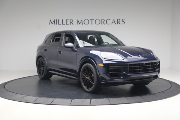 Used 2024 Porsche Cayenne S for sale $79,900 at Maserati of Greenwich in Greenwich CT 06830 11