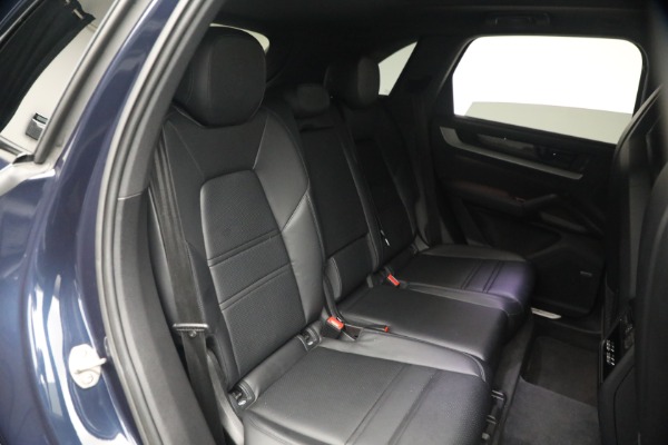 Used 2024 Porsche Cayenne S for sale $79,900 at Maserati of Greenwich in Greenwich CT 06830 22