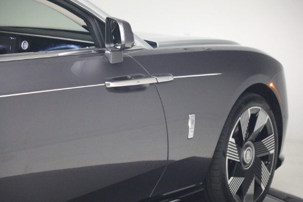 Used 2024 Rolls-Royce Spectre for sale $399,900 at Maserati of Greenwich in Greenwich CT 06830 14