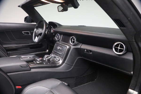 Used 2012 Mercedes-Benz SLS AMG for sale $139,900 at Maserati of Greenwich in Greenwich CT 06830 18