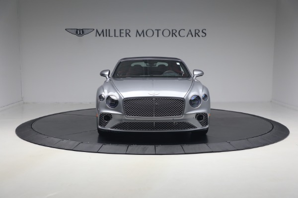 Used 2022 Bentley Continental GTC V8 for sale $219,900 at Maserati of Greenwich in Greenwich CT 06830 13