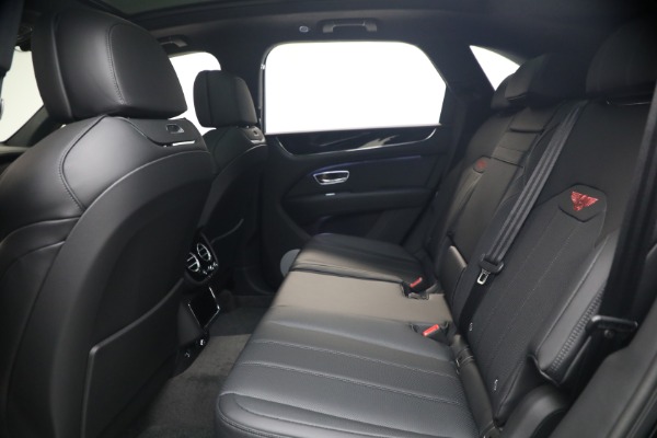 New 2026 Bentley Bentayga V8 for sale $244,330 at Maserati of Greenwich in Greenwich CT 06830 23