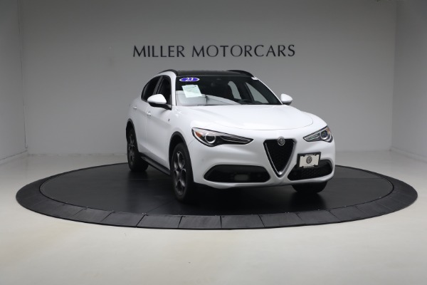 Used 2023 Alfa Romeo Stelvio Ti for sale $32,900 at Maserati of Greenwich in Greenwich CT 06830 11