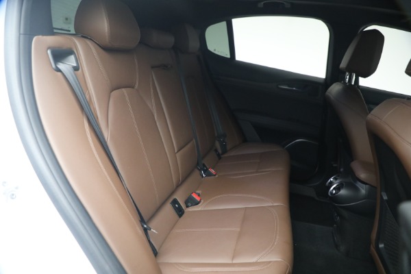 Used 2023 Alfa Romeo Stelvio Ti for sale $32,900 at Maserati of Greenwich in Greenwich CT 06830 19