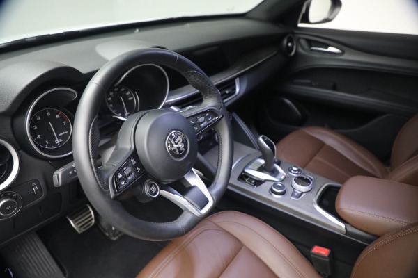 Used 2023 Alfa Romeo Stelvio Ti for sale $32,900 at Maserati of Greenwich in Greenwich CT 06830 20