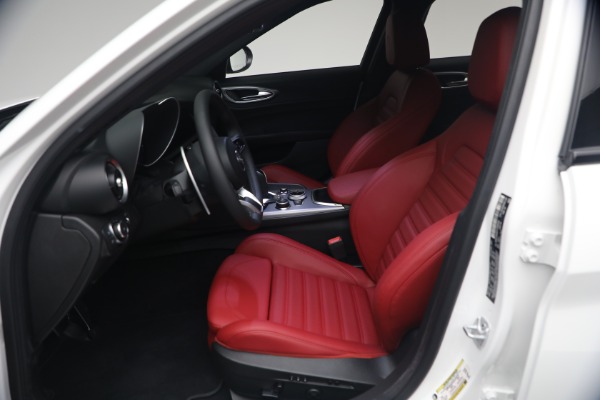 New 2026 Alfa Romeo Giulia Veloce for sale $55,870 at Maserati of Greenwich in Greenwich CT 06830 14