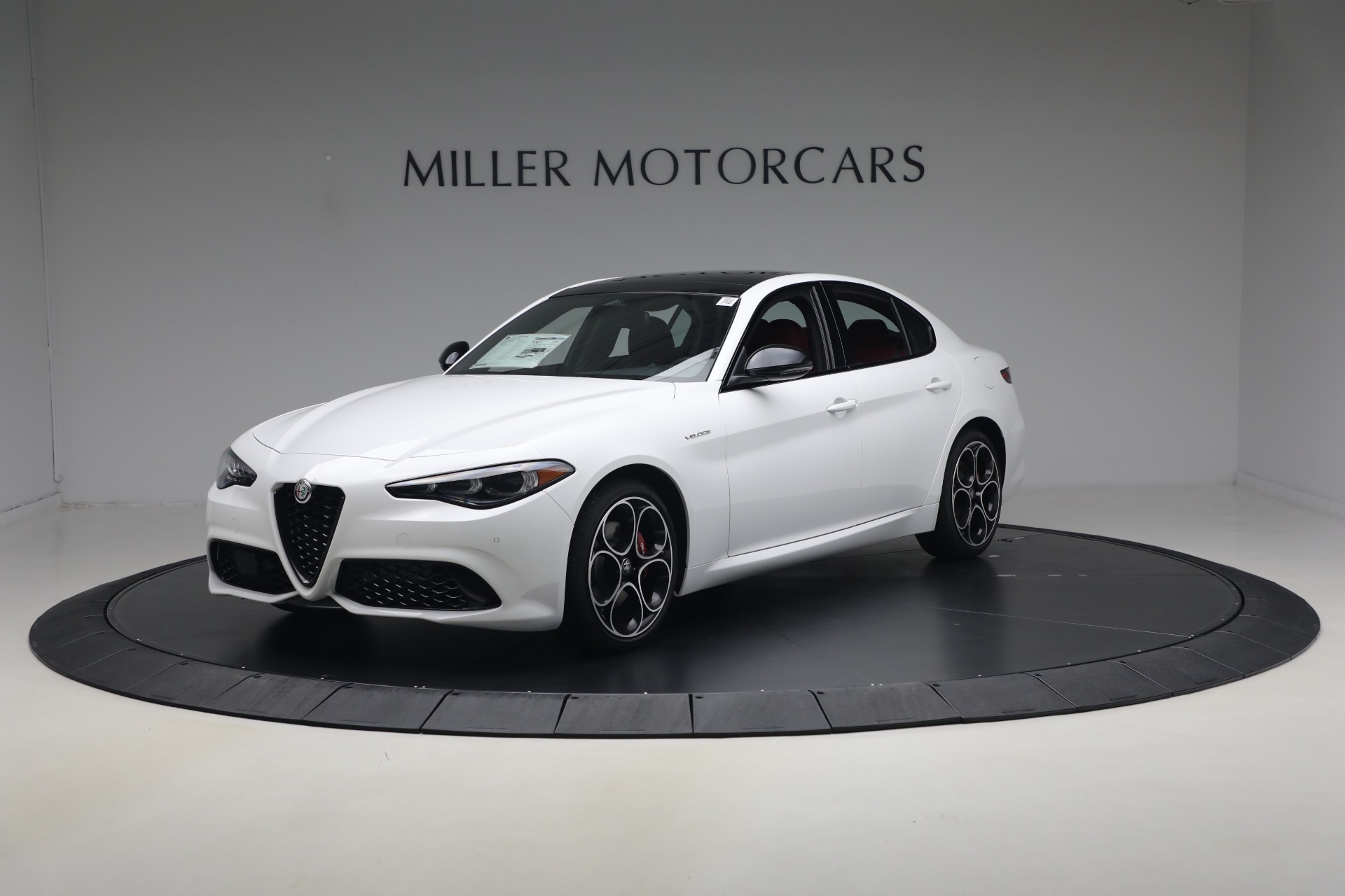 New 2026 Alfa Romeo Giulia Veloce for sale $55,870 at Maserati of Greenwich in Greenwich CT 06830 1